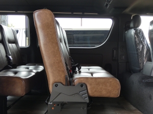 ハイエースバン一部改良後 安全装備追加 特別仕様車