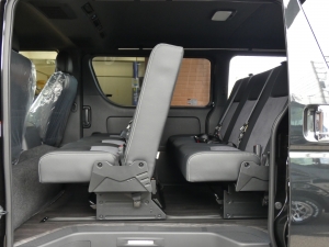 ハイエースバンflexdreamライトキャンピングカー　S-GL4ナンバー8人乗り仕様車