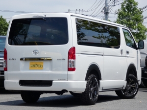 ハイエースバンS-GL　ディーゼル4WD　新車カスタム販売