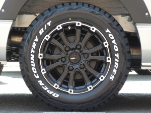 ハイエースワゴン新車アウトレット10人乗り ワゴンGL4WD　ライノラック　防振断熱