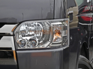 ハイエースバン安全装備追加 特別仕様車