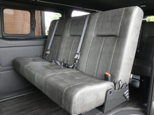 ハイエースバン安全装備追加 特別仕様車