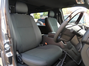 ハイエースバン新車S-GLダークプライム2　グレーメタリック