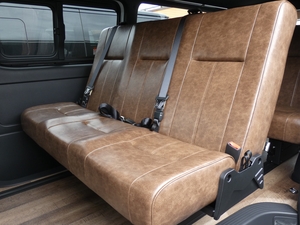 ハイエースバン安全装備追加 特別仕様車