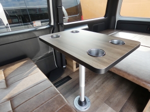ハイエースバン 安全装備追加 特別仕様車