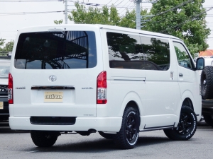 ハイエースバン新車アウトレット 安全装備追加 特別仕様車