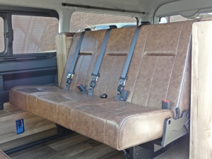 ハイエースワゴンflexdreamライトキャンピングカー　サブバッテリー搭載モデル