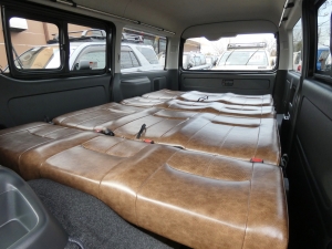 ハイエースバンflexdreamライトキャンピングカーFD-BOX5　8人乗り仕様車