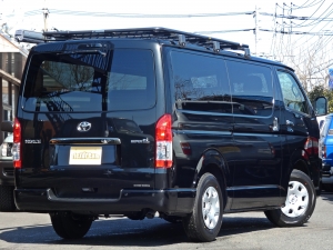ハイエースバン特別仕様車ダークプライム2