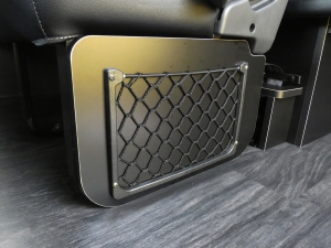 ハイエースワゴンハイエースflexdreamライトキャンピングカーFD-BOX0　ベッド＆テーブル付き
