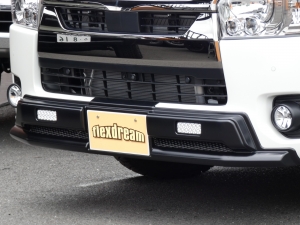 ハイエースバン特別仕様車ダークプライム2