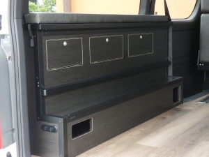 ハイエースバン新車アウトレットライトキャンピングカーFD-BOX V07N