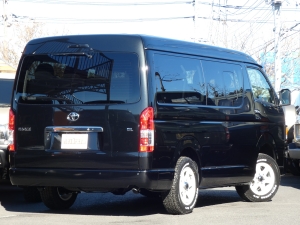 ハイエースワゴン１０人乗り　車中泊できる街乗り仕様車