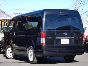ハイエースワゴン１０人乗り　車中泊できる街乗り仕様車
