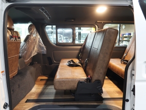 ハイエースバン一部改良後 安全装備追加 特別仕様車