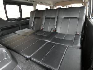 ハイエースワゴン新車コンプリート　ハイエースワゴン２ＷＤ