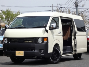 ハイエースワゴンライトイエロー　FD-BOX3バンライフ　内装架装