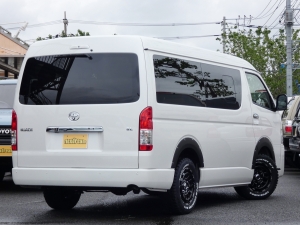 ハイエースワゴン新車コンプリート　ハイエースワゴン２ＷＤ