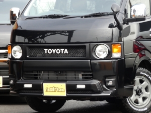 ハイエースバンflexdream丸目クラシックカスタム　ライトキャンピングカー