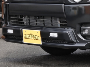 ハイエースバンflexdream丸目クラシックカスタム　ライトキャンピングカー
