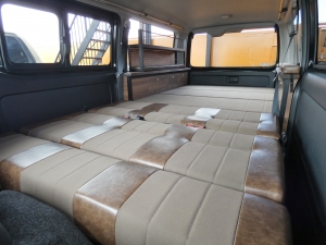 ハイエースバン新車アウトレットflexdreamライトキャンピングカー　VANLIFE　バンライフ