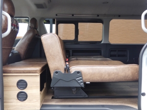 ハイエースワゴン新車　ハイエース　flexdreamライトキャンピングカー