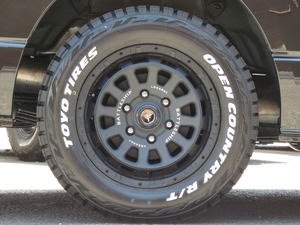 ハイエースワゴン新車コンプリート　ハイエースワゴン２ＷＤ
