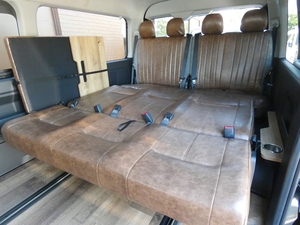 ハイエースワゴン新車コンプリート　ハイエースワゴン２ＷＤ