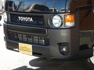 ハイエースバンハイエースバンS-GL　ディーゼル4WD　丸目クラシック