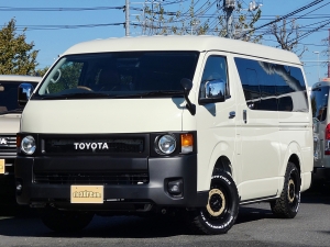 ハイエースバンライトイエロー　S-GLワイド　丸目カスタムコンプリート