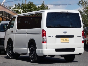ハイエースバンハイエースバン　ディーゼル4WD　カスタム