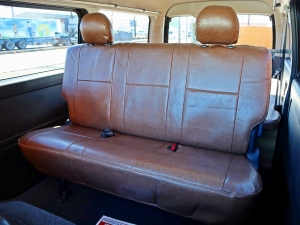 ハイエースバンアウトドア　キャンプ　車中泊　バンライフ　１BOX　ベッド　キャンピングカー