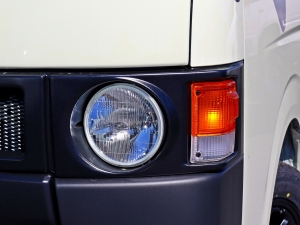 ハイエースバンアウトドア　キャンプ　車中泊　バンライフ　１BOX　ベッド　キャンピングカー