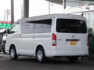 ハイエースワゴン１０人乗り　車中泊できる街乗り仕様車