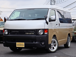 ハイエースワゴン新車コンプリート　ハイエースワゴン２ＷＤ