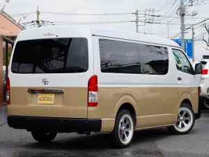 ハイエースワゴン新車コンプリート　ハイエースワゴン２ＷＤ