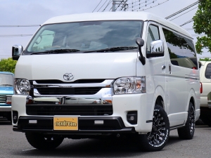 ハイエースワゴン１０人乗り　車中泊できる街乗り仕様車