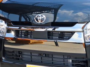 ハイエースバン新車一部改良後　ディーゼル四駆