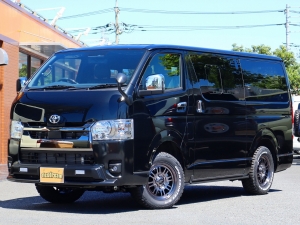 ハイエースＶ新車一部改良後　ディーゼル四駆