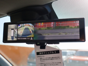 キャラバンアウトドア　キャンプ　車中泊　バンライフ　１BOX　ベッド　キャンピングカー