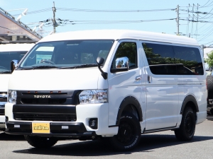 ハイエースワゴン１０人乗り　車中泊できる街乗り仕様車