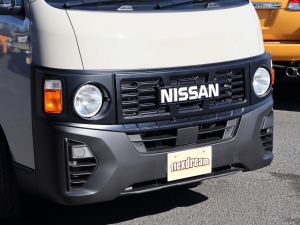 キャラバンキャラバンマイルーム　車中泊のできる街乗り仕様車