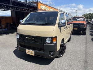 ハイエースバンキャンプ　アウトドア　レジャー　４ＷＤ　ＳＵＶ
