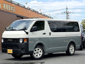 ハイエースバン新車ハイエースDX　丸目カスタム