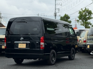 ハイエースワゴン１０人乗り　車中泊できる街乗り仕様車