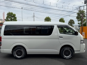 ハイエースワゴン１０人乗り　車中泊できる街乗り仕様車