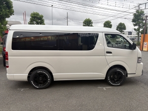 ハイエースワゴン１０人乗り　車中泊できる街乗り仕様車