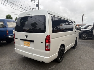 ハイエースワゴン１０人乗り　車中泊できる街乗り仕様車