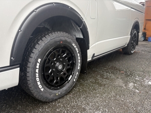 ハイエースワゴン１０人乗り　車中泊できる街乗り仕様車