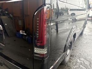 ハイエースワゴン１０人乗り　車中泊できる街乗り仕様車